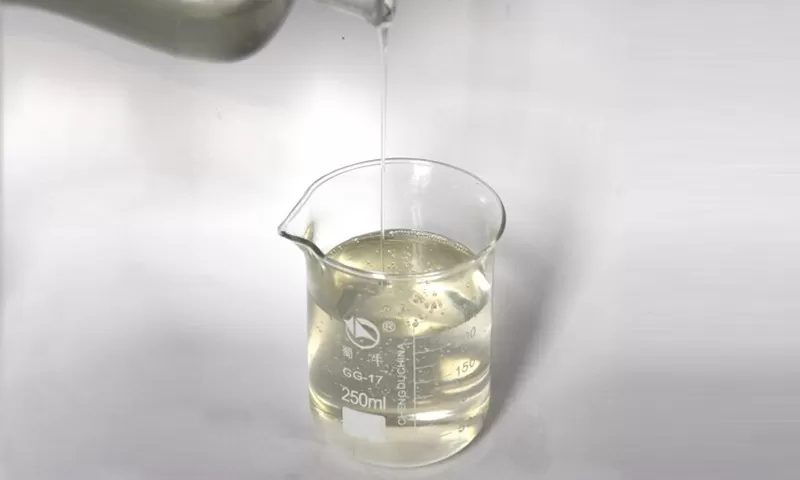 Superplastificante à base de policarboxilato líquido